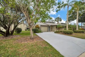 695 NE Dahoon Terrace, Jensen Beach, FL 34957 Sold 03/18/25