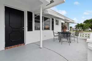 2380 SW 8th Avenue, Boynton Beach, FL 33426 Sold 02/14/25