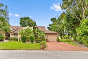 4665 Fountains Drive S, Lake Worth, FL 33467 Sold 02/28/25