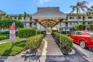 5574 Witney Drive 312, Delray Beach, FL 33484 Sold 02/17/25