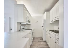 21 Crossings B Circle B, Boynton Beach, FL 33435 Sold 01/24/25