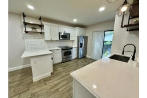 119 Conaskonk Circle, Royal Palm Beach, FL 33411 Sold 12/20/24