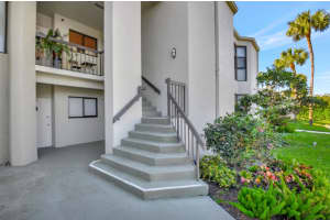 6418 La Costa Drive 102, Boca Raton, FL 33433 Sold 01/28/25