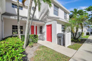 12574 Westhampton Cir G, Wellington, FL 33414 Sold 02/07/25