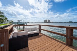 1011 Singer Drive, Riviera Beach, FL 33404 Sold 04/23/25