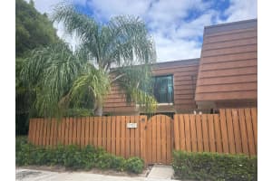 2702 27th Court Court, Jupiter, FL 33477 Sold 05/30/25