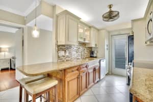 921 Spanish Circle E 332, Delray Beach, FL 33483 Sold 01/31/25