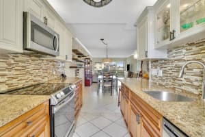 921 Spanish Circle E 332, Delray Beach, FL 33483 Sold 01/31/25