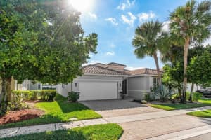 9534 Vercelli Street, Lake Worth, FL 33467 Sold 01/24/25