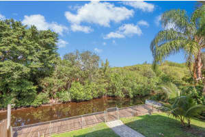 757 SW 33rd Street, Palm City, FL 34990 Sold 03/12/25