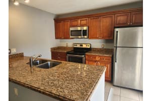 1501 15th Way, West Palm Beach, FL 33407 Sold 04/15/25