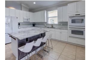 1725 SW Jamesport Drive, Port Saint Lucie, FL 34953 Sold 05/13/25