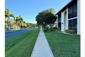 200 SE Four Winds Drive 213, Stuart, FL 34996 - MLS#R11039717