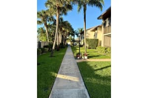 200 SE Four Winds Drive 213, Stuart, FL 34996 - MLS#R11039717