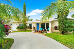 461 NE 24th Street, Boca Raton, FL 33431 Sold 02/14/25