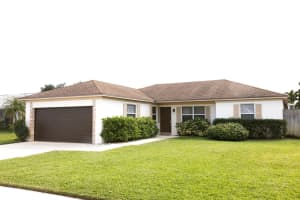 148 Arrowhead Circle, Jupiter, FL 33458 Sold 04/16/25