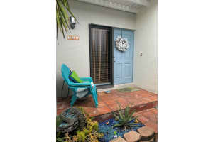 722 NE 20th Lane, Boynton Beach, FL 33435 Sold 04/17/25