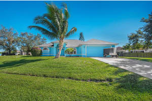 124 SW Felix Avenue, Port Saint Lucie, FL 34953 Sold 03/21/25