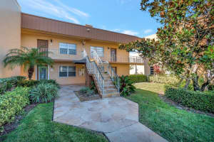 443 Flanders J, Delray Beach, FL 33484 Sold 01/17/25