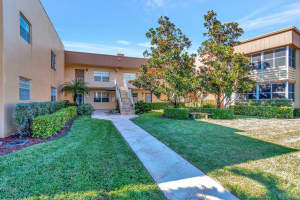 443 Flanders J, Delray Beach, FL 33484 Sold 01/17/25