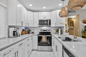 429 Capri I I, Delray Beach, FL 33484 Sold 08/15/25