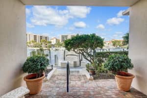MLS# R11039942, Boca Raton, Florida 33431