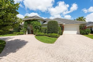 11223 Isle Brook Court, Wellington, FL 33414 Sold 05/15/25