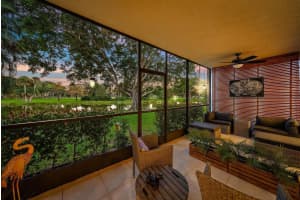 8 Lexington Lane E C, Palm Beach Gardens, FL 33418 Sold 02/14/25
