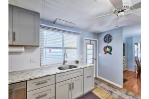 8001 SE Shenandoah Drive, Hobe Sound, FL 33455 Sold 12/01/25