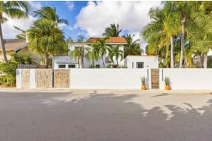 231 Lytton Court, West Palm Beach, FL 33405 Sold 06/12/25