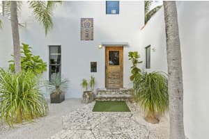 231 Lytton Court, West Palm Beach, FL 33405 Sold 06/12/25