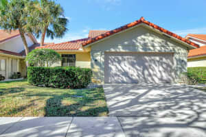 2765 Hawthorne Lane, West Palm Beach, FL 33409 Sold 03/06/25