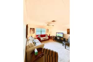 107 NE 10th Street, Delray Beach, FL 33444 Sold 02/28/25