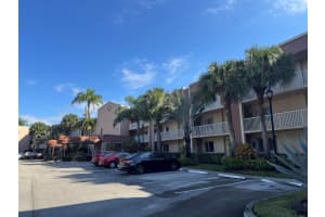 7516 N Devon Drive Drive 212, Tamarac, FL 33321 Sold 10/17/25