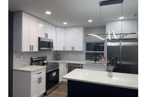 556 NE Solida Circle NE, Port Saint Lucie, FL 34983 Sold 03/14/25