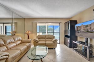 7076 Huntington Lane 206, Delray Beach, FL 33446 Sold 05/05/25