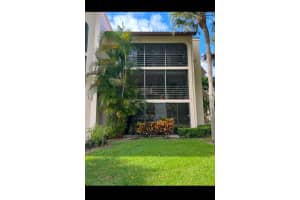 10092 Cedar Point Boulevard 101, Boynton Beach, FL 33437 Sold 02/21/25