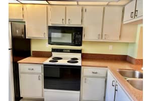 12830 Briarlake Drive 203, Palm Beach Gardens, FL 33418 Sold 03/05/25