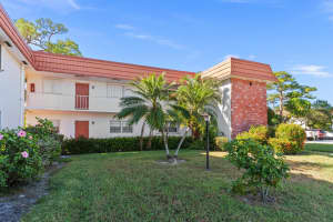 2600 SE Ocean Boulevard P-8, Stuart, FL 34996 Sold 04/24/25