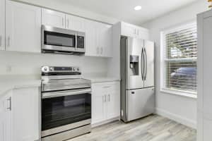 6928 Briarlake Circle 102, Palm Beach Gardens, FL 33418 Sold 02/05/25