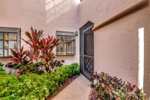5203 Europa Drive E, Boynton Beach, FL 33437 Sold 05/13/25
