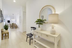 709 N Perry Avenue, Jupiter, FL 33458 Sold 01/17/25