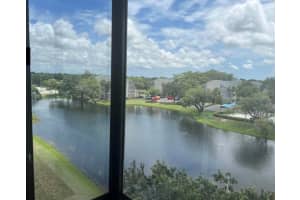 8030 Hampton Boulevard 502, North Lauderdale