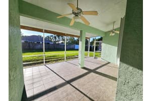 480 NW Ravenswood Lane, Port Saint Lucie, FL 34983 Sold 03/21/25