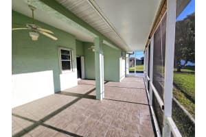 480 NW Ravenswood Lane, Port Saint Lucie, FL 34983 Sold 03/21/25