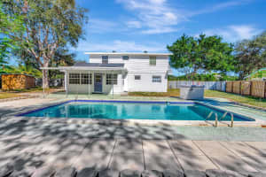 286 Holly Drive, Palm Beach Gardens, FL 33410 Sold 04/24/25