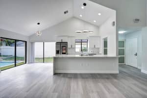2900 Eagle Lane, West Palm Beach, FL 33409 Sold 02/21/25