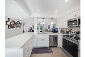 7321 Amberly Lane 209, Delray Beach, FL 33446 Sold 04/09/25