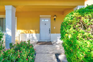 541 W Branch Street, Lantana, FL 33462 Sold 09/09/25