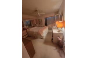 321 Knotty Pine Circle B-2, Greenacres, Fl 33463, Greenacres